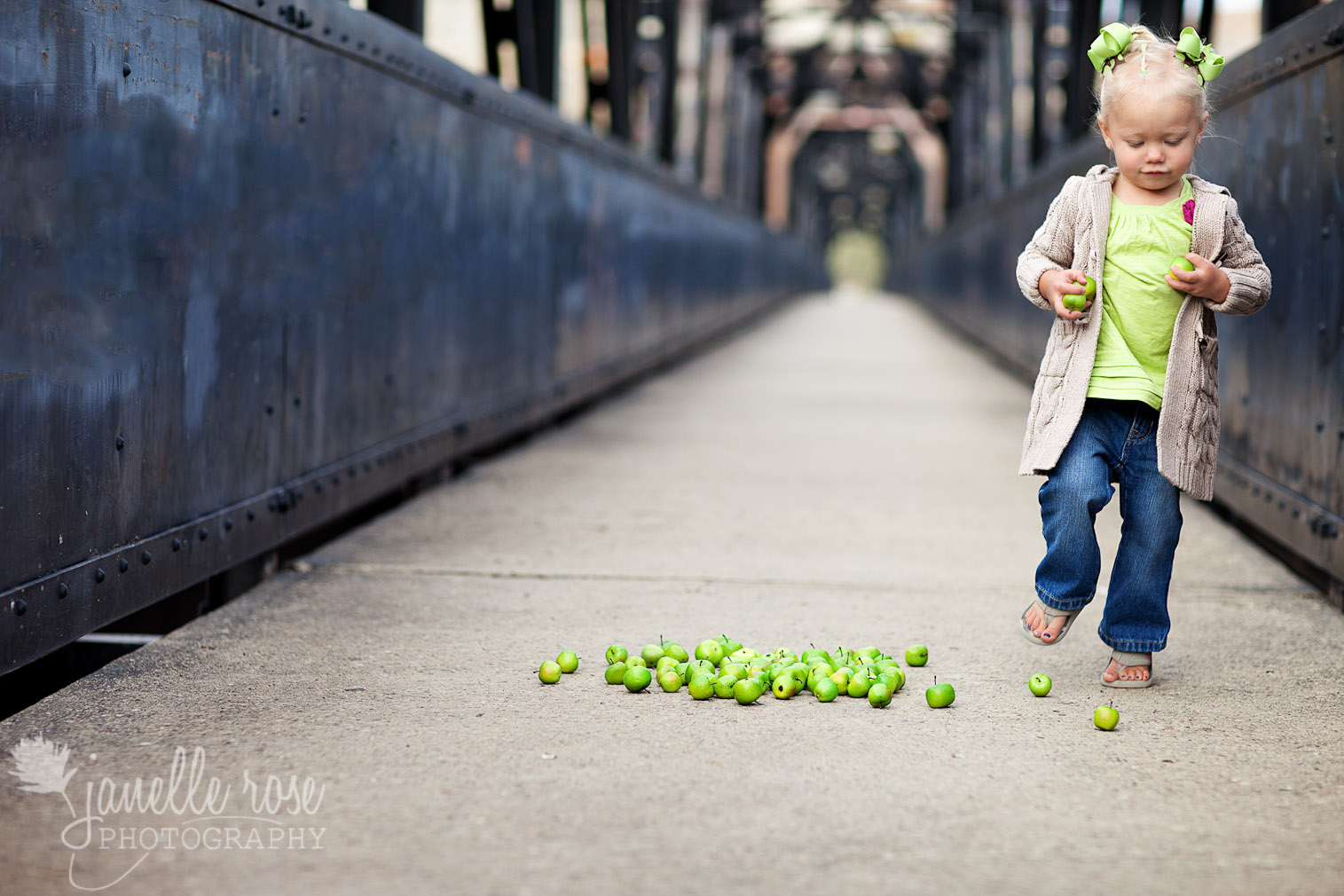 Cheyenne, Wyoming Family Photographer | Karlee, Sailor, and Cody {Green River}