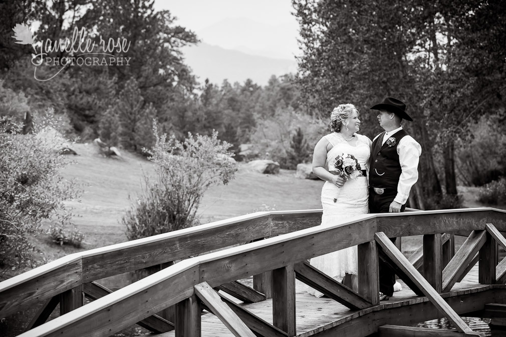 Ben & Sue | Cheyenne Wedding Photographer | Estes Park, Colorado