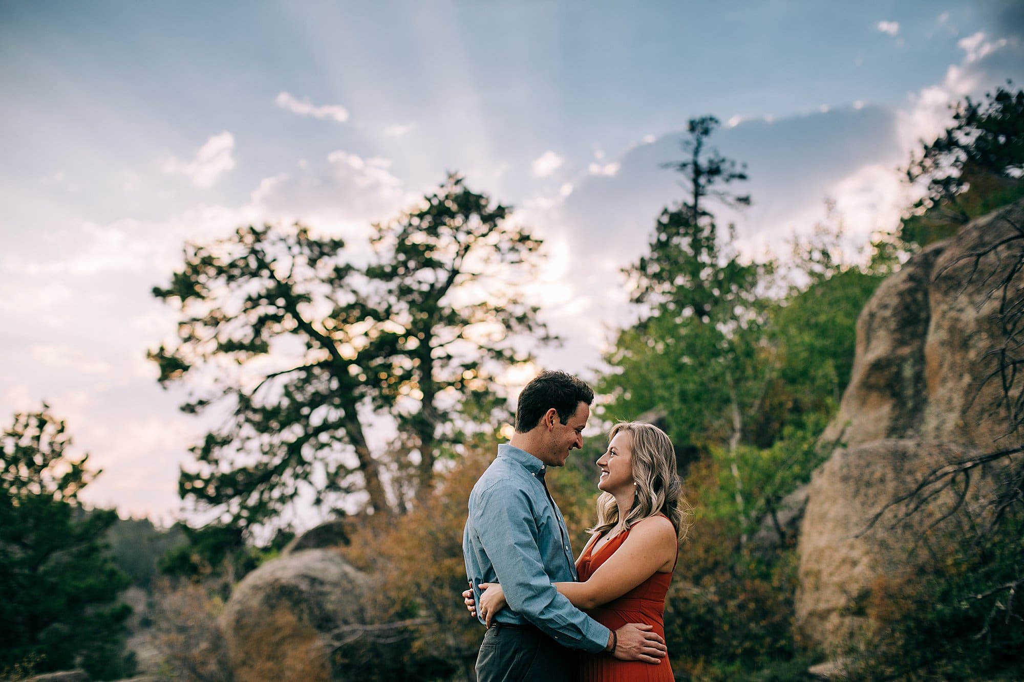 sunset engagement photos in mountains
